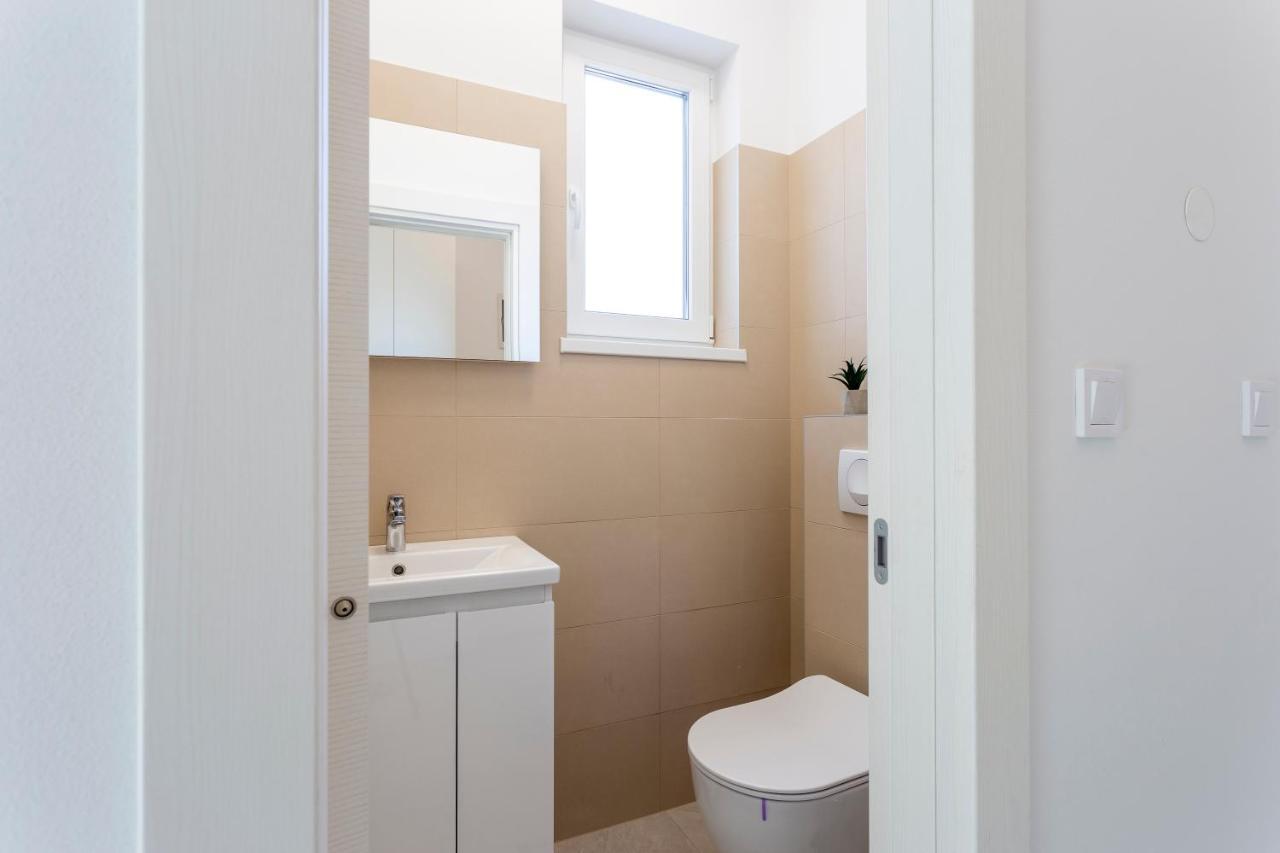 City Apartments Silver プーラ エクステリア 写真