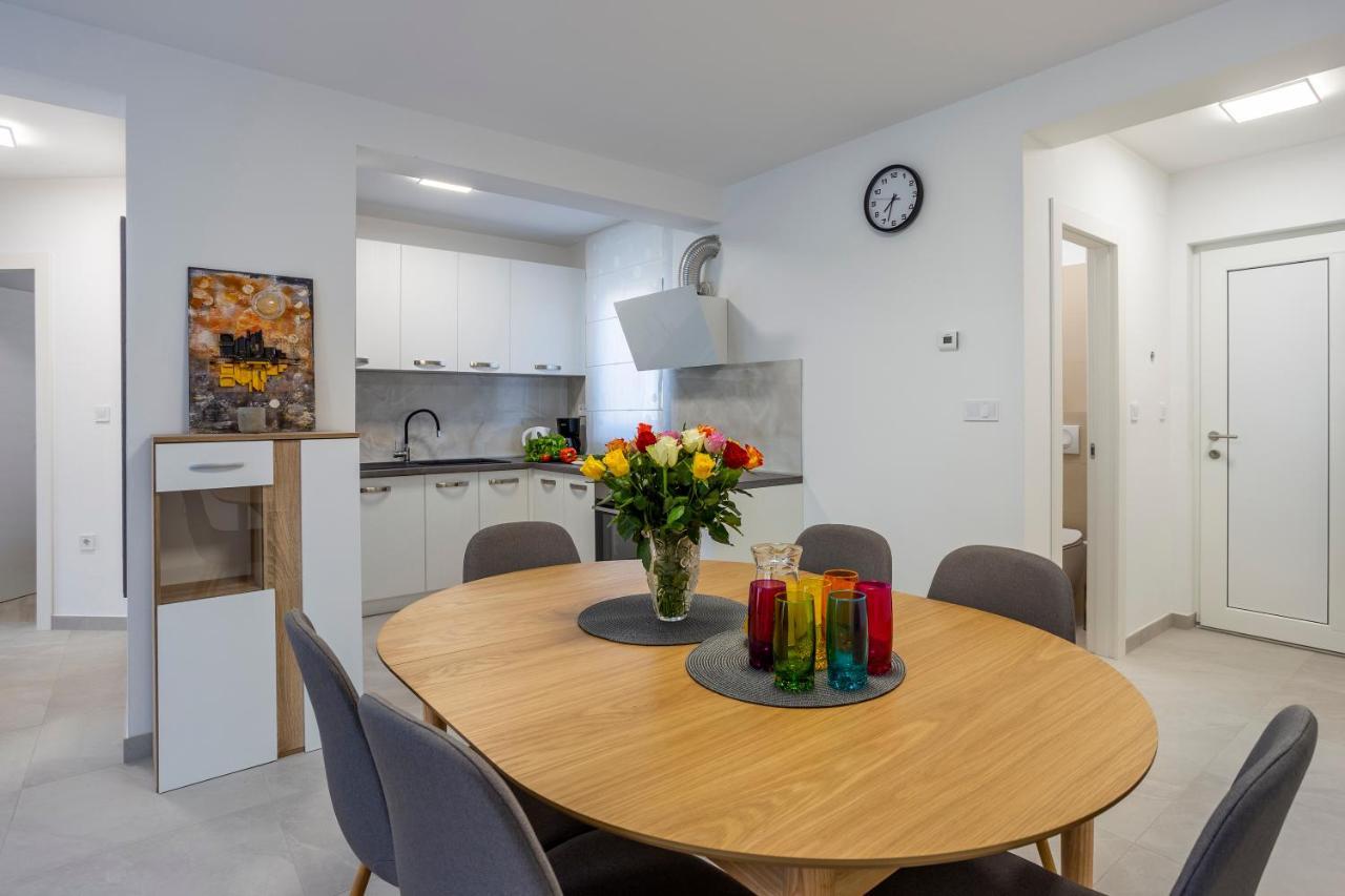 City Apartments Silver プーラ エクステリア 写真