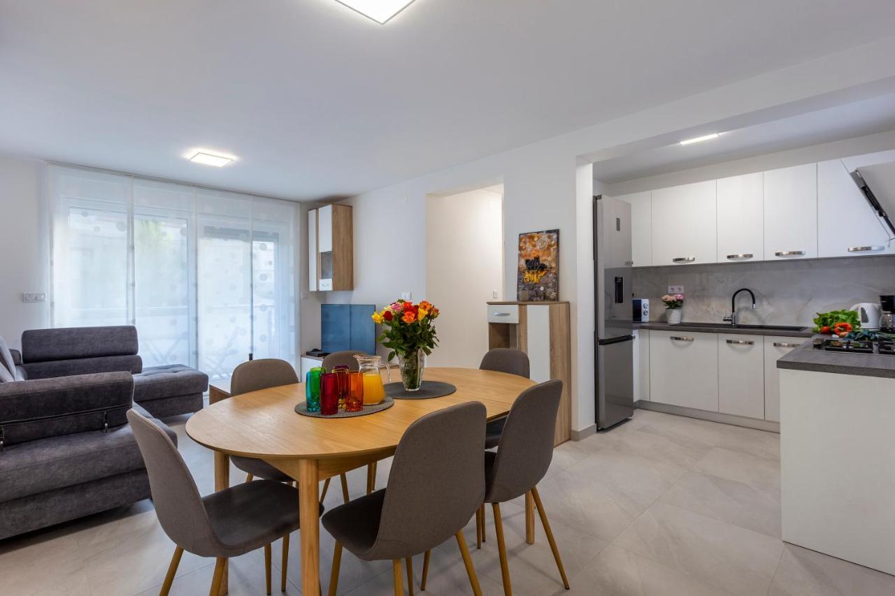 City Apartments Silver プーラ エクステリア 写真