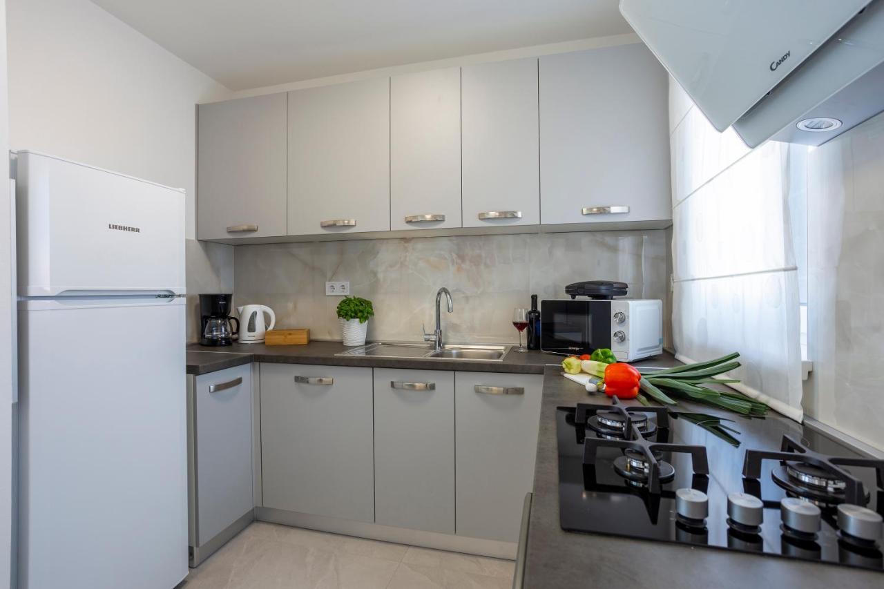 City Apartments Silver プーラ エクステリア 写真