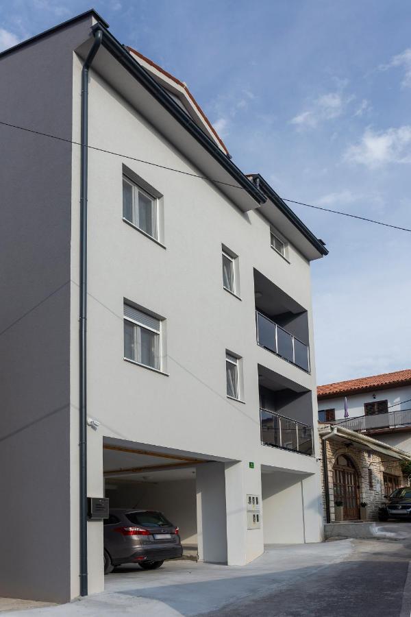 City Apartments Silver プーラ エクステリア 写真