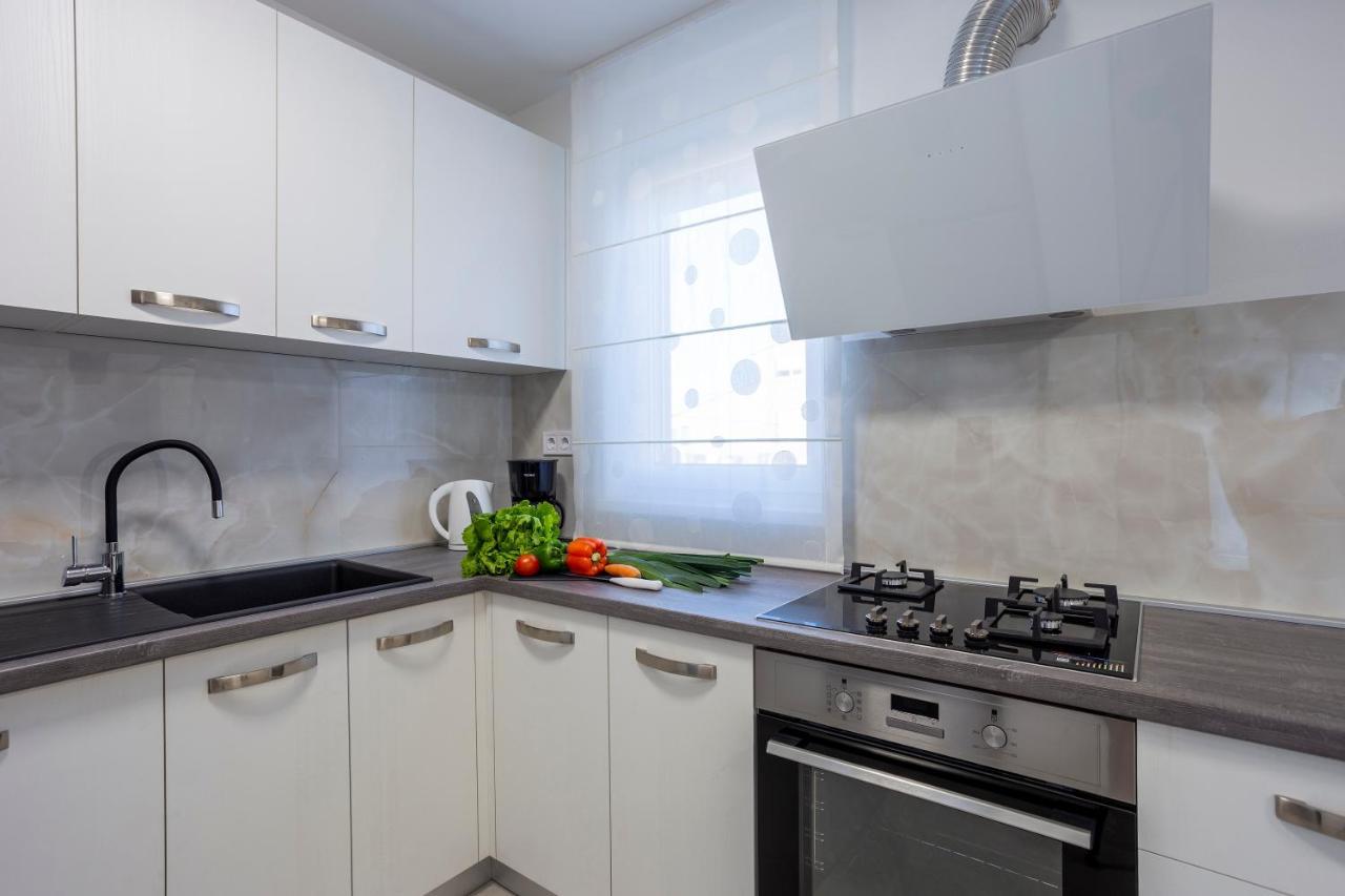 City Apartments Silver プーラ エクステリア 写真
